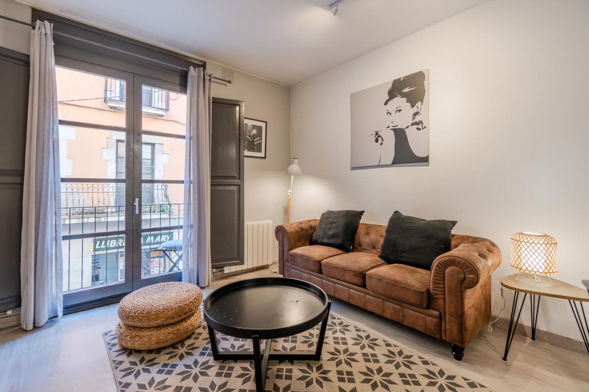 Flateli Jaume Pons Apartment
