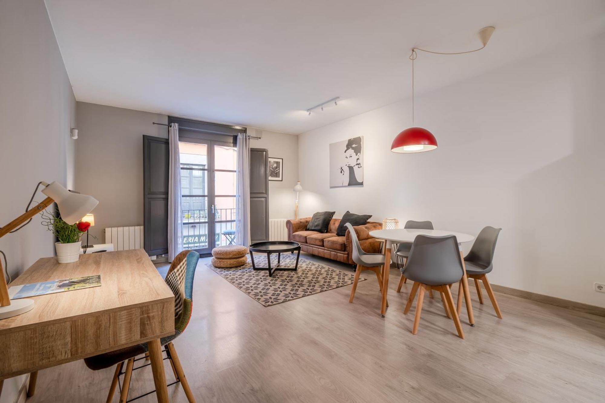 Flateli Jaume Pons Apartment